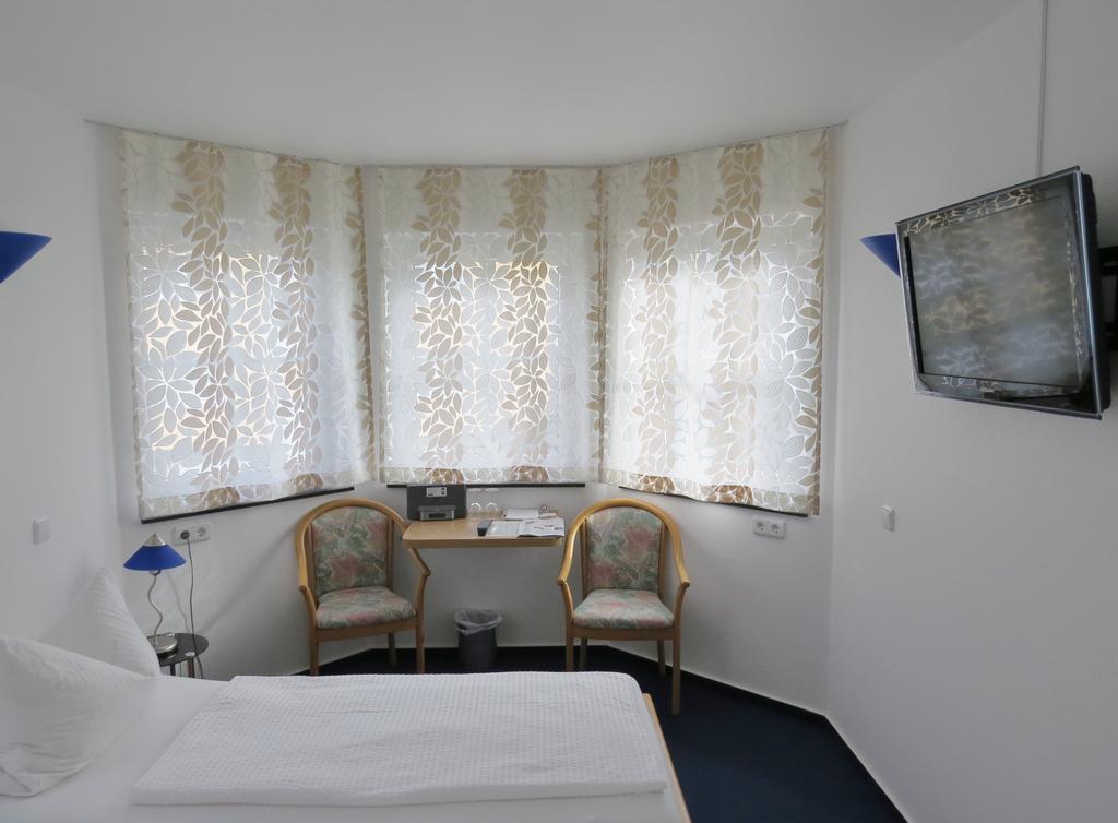 Hotel Retterath Am Nuerburgring Wiesemscheid Værelse billede