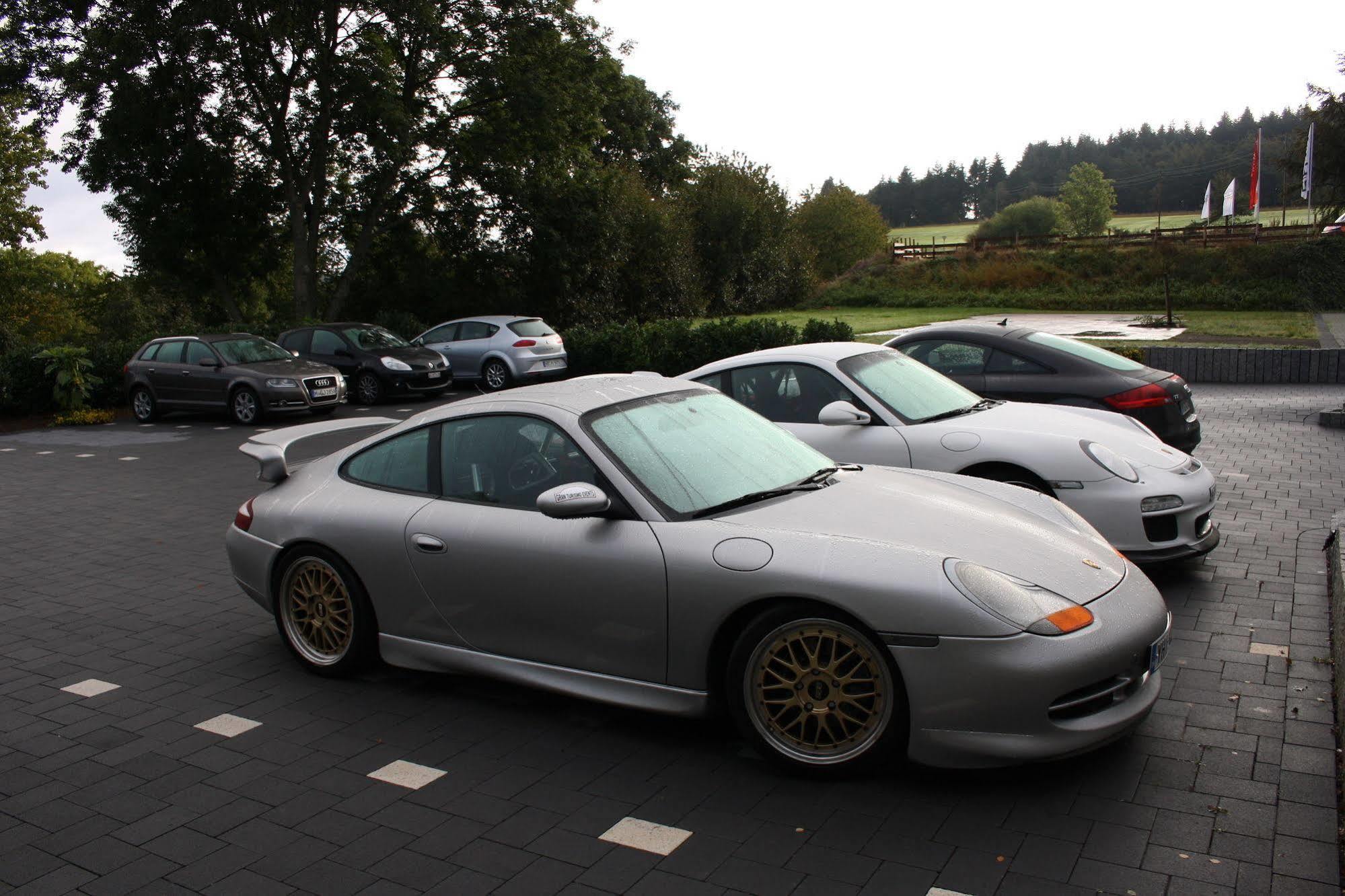 Hotel Retterath Am Nuerburgring Wiesemscheid Eksteriør billede