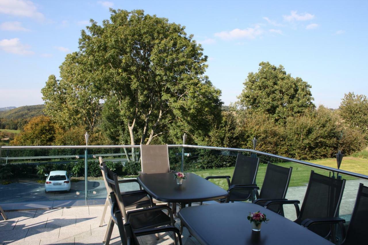 Hotel Retterath Am Nuerburgring Wiesemscheid Eksteriør billede